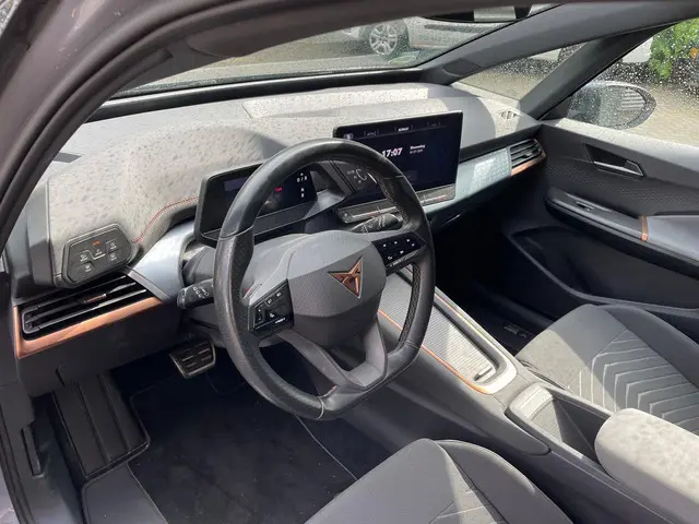 CUPRA Born Copper Edition 62 kWh 2022 Elektrisch 10