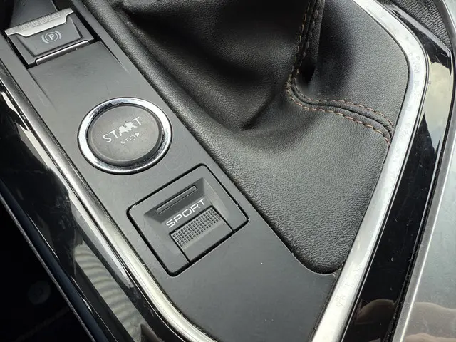 Peugeot 5008 1.2 PureTech GT-Line 7p. 2017 Benzine 24