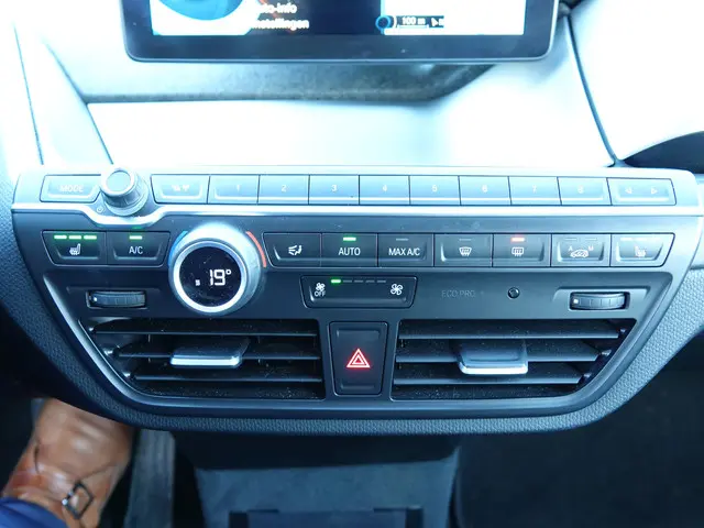 BMW i3 Basis Advance 22 kWh 2015 Elektrisch 18