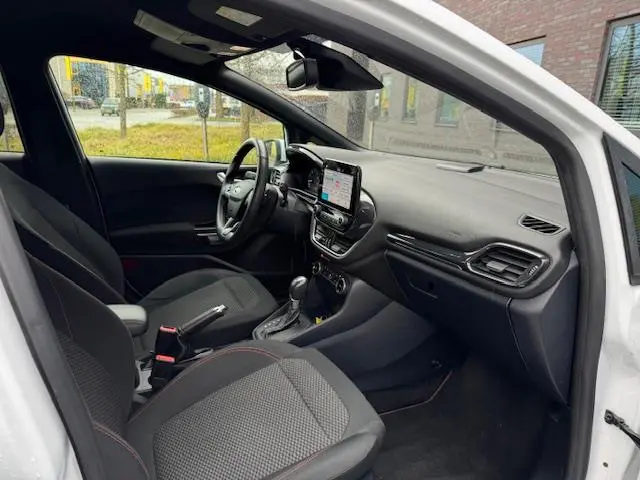 Ford Fiesta 1.0 EcoBoost ST-Line X 2021 Benzine 18