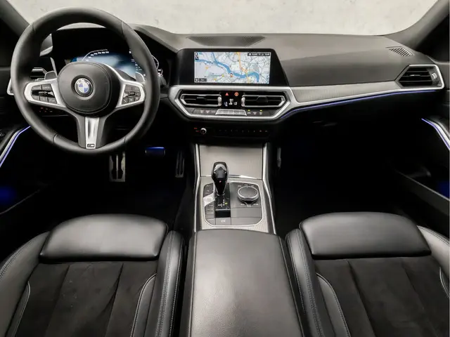 BMW 3 Serie 320i M Sport 2020 Benzine 6