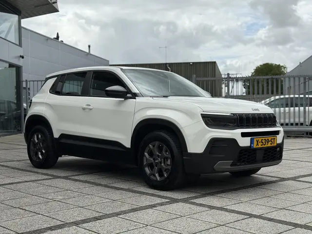 Jeep Avenger Longitude 54 kWh Aut. 2024 Elektrisch 7