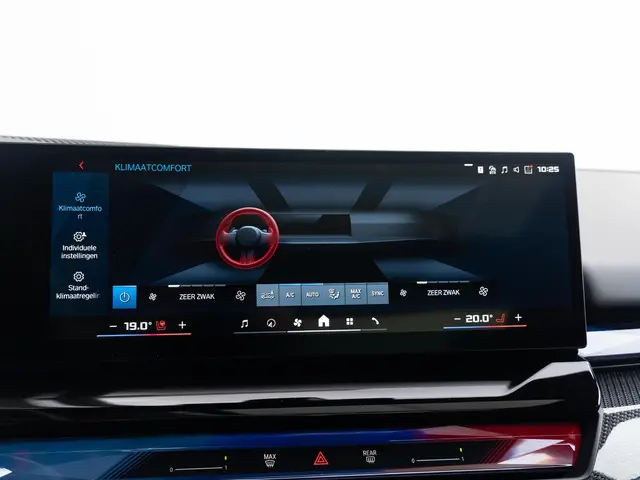 BMW M5 Sedan 2024 Hybride Benzine 53