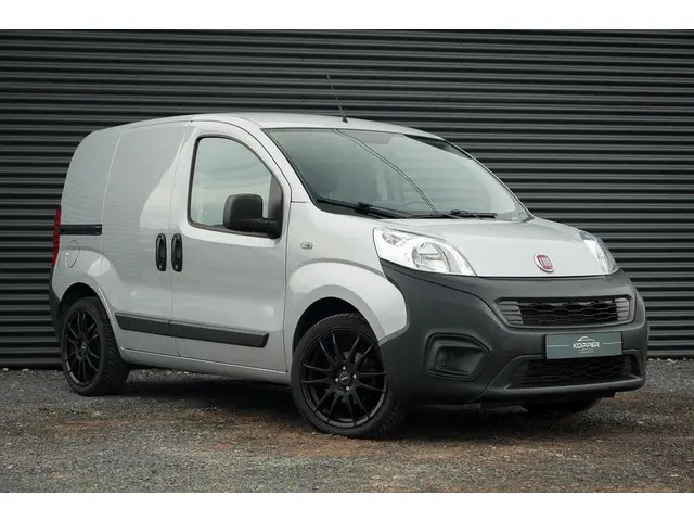 Fiat Fiorino 1.3 MJ 2020 Diesel 12