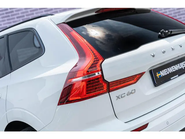 Volvo XC60 T4 Aut. R-Design 2020 Benzine 15