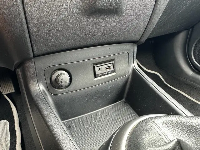 Hyundai i20 1.2i i-Drive. Airco. 5-Deurs. 2012 Benzine 9