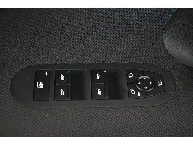 MINI Aceman E 2025 Elektrisch 21