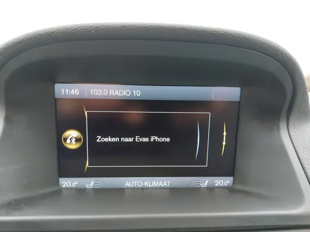 Volvo V70 1.6 T4 R-Design. TREKHAAK! 2012 Benzine 13