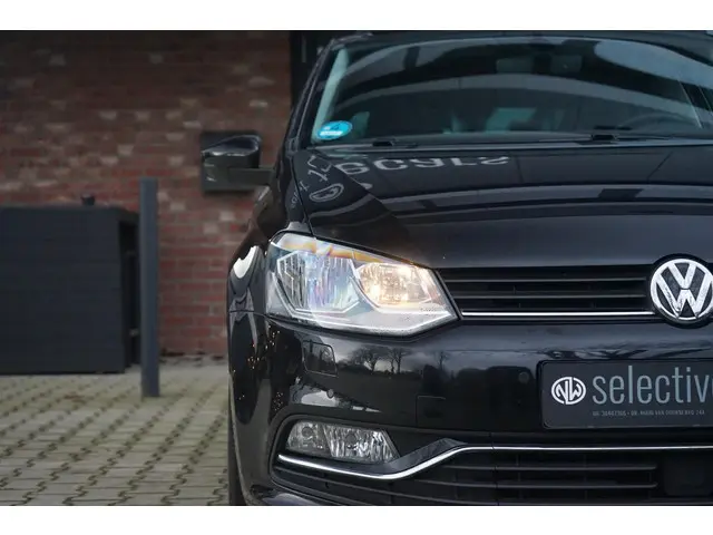 Volkswagen Polo 1.2 TSI First Edition 2014 Benzine 11