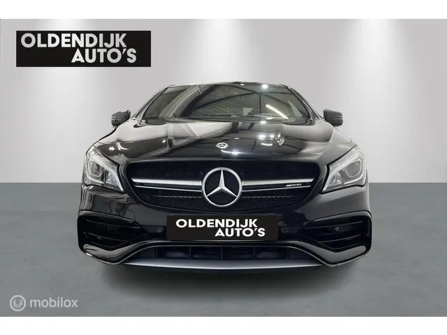 Mercedes-Benz CLA 2