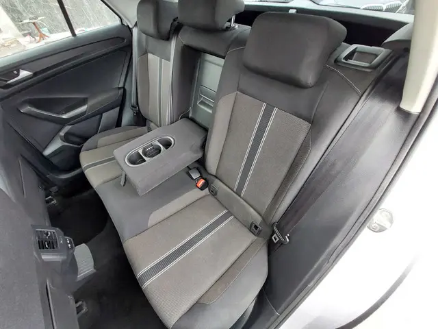 Volkswagen T-Roc 1.5 TSI Style Business 2021 Benzine 21