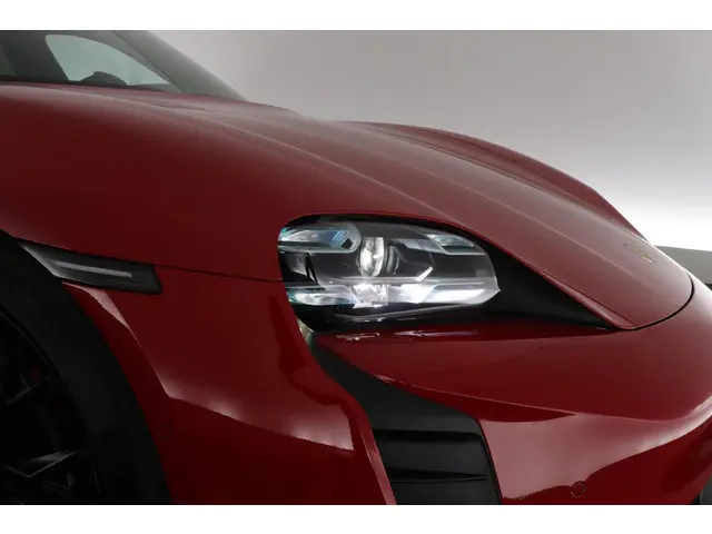 Porsche Taycan Sport Turismo GTS 2022 Elektrisch 58