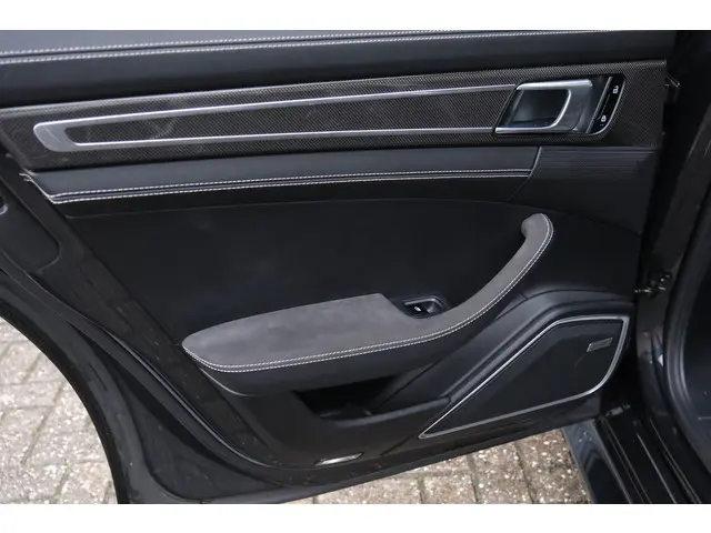 Porsche Panamera Sport Turismo 4.0 GTS 2019 Benzine 35