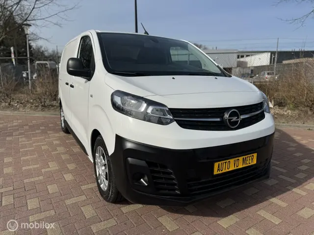 Opel Vivaro-e L1H1 Edition 50 kWh / Marge 2021 Elektrisch 14