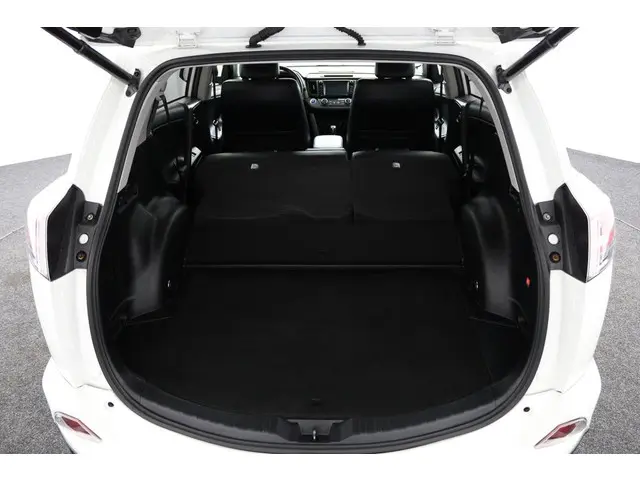 Toyota RAV4 2.5 Hybrid Energy Plus 2019 Hybride Benzine 26