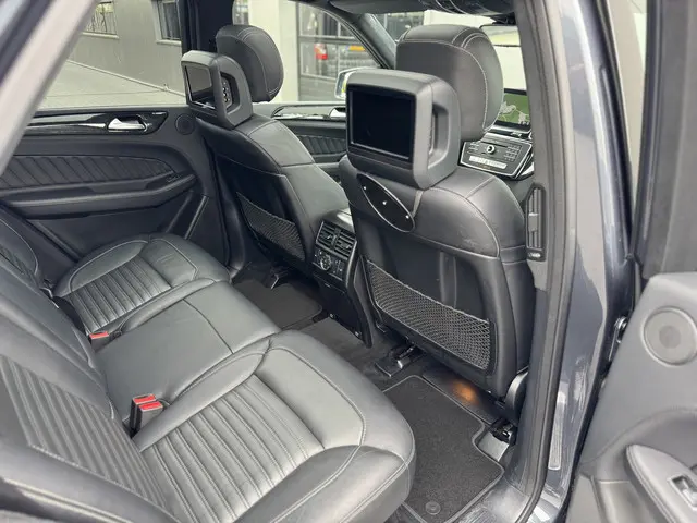 Mercedes-Benz GLE 500 AMG 4MATIC 2016 Benzine 8