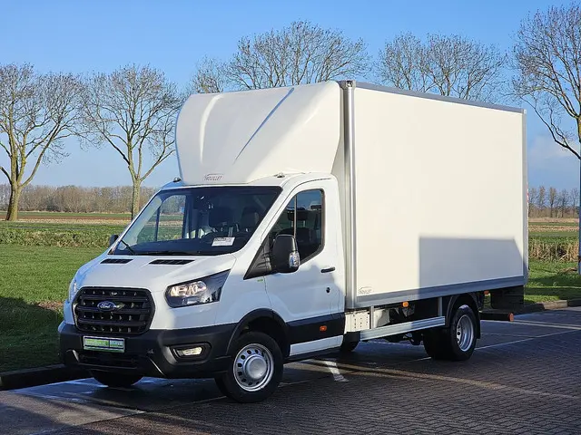 Ford Transit 2.0 2023 Diesel 2