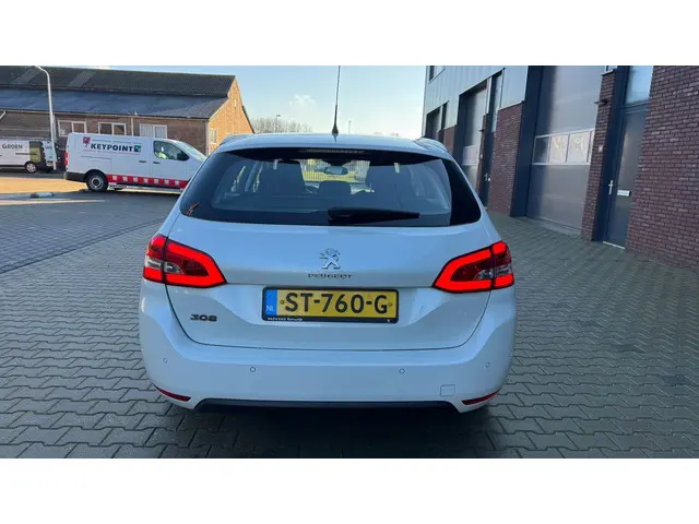 Peugeot 308 SW 1.2 PureTech GT-line 2018 Benzine 12