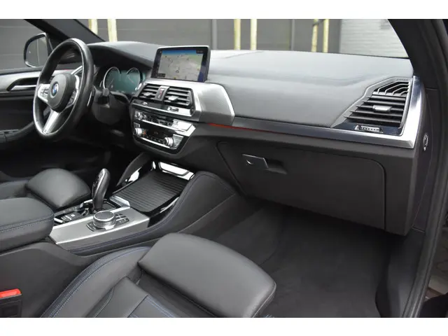 BMW X4 xDrive30i High Executive 2020 Benzine 19