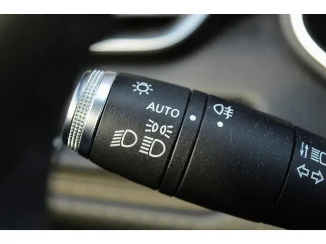 Renault Clio 1.0 TCe Intens 2021 Benzine 10