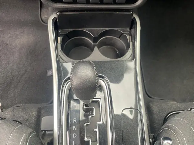 Mitsubishi Outlander 2.0 Connect Pro 2018 Benzine 15