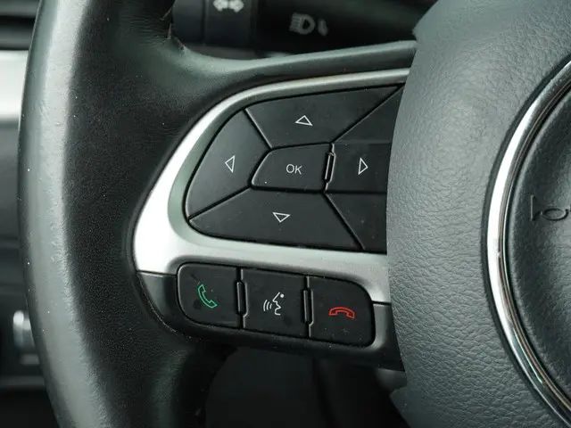 Jeep Compass 1.4 MultiAir Longitude 2019 Benzine 15