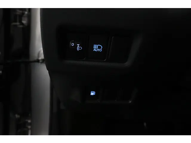 Toyota C-HR 1.8 Hybrid Active 2019 Hybride Benzine 35
