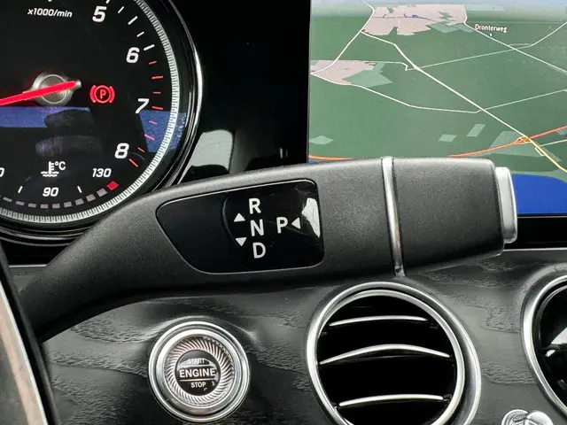 Mercedes-Benz E-Klasse 200 Premium 2018 Benzine 29
