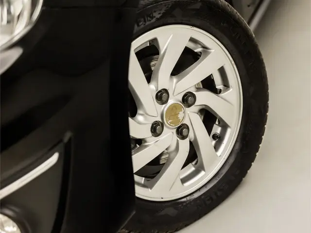 Mitsubishi Space Star 1.0 Intense Sport 2018 Benzine 12