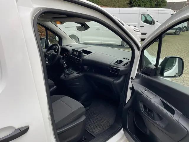 Opel Combo 1.5D L2H1 Edition 2020 Diesel 13