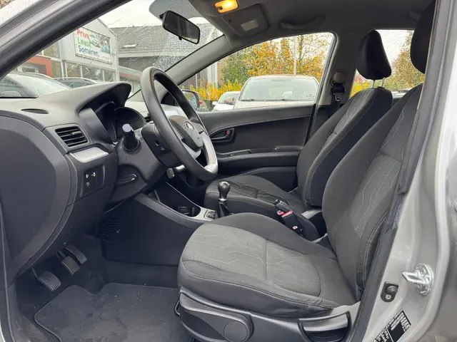 Kia Picanto 1.0 CVVT ISG Plus Pack 2013 Benzine 11