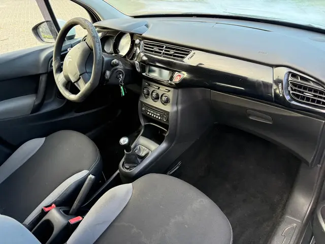 Citroën C3 1.0 VTi Attraction 2013 Benzine 13