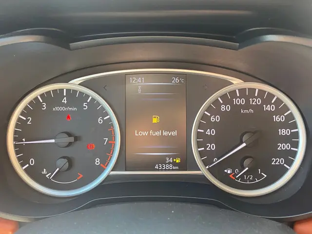 Nissan Micra 1.0L Acenta 2018 Benzine 10