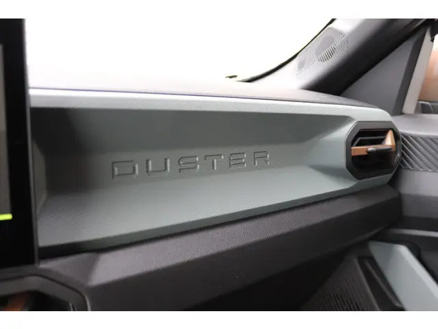Dacia Duster 1.0 TCe 100 ECO-G Extreme 2025 Benzine 32