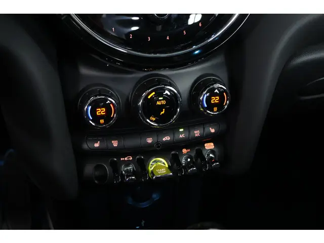 MINI Electric Mini MINI Electric 33 kWh 2022 Elektrisch 15