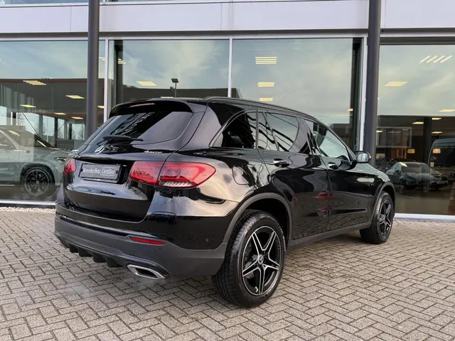 Mercedes-Benz GLC 2