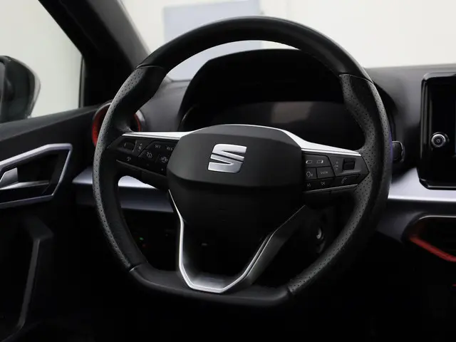 SEAT Ibiza 1.0TSI/95PK FR 2024 Benzine 29