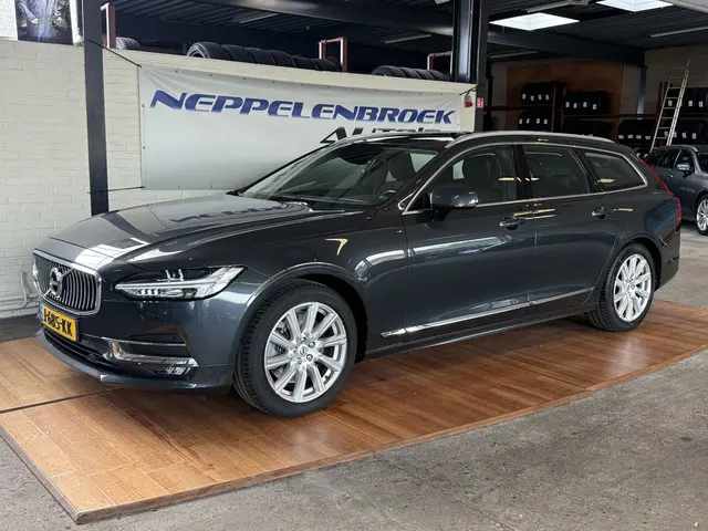 Volvo V90 2.0 T4 Business Luxury+ 2020 Benzine