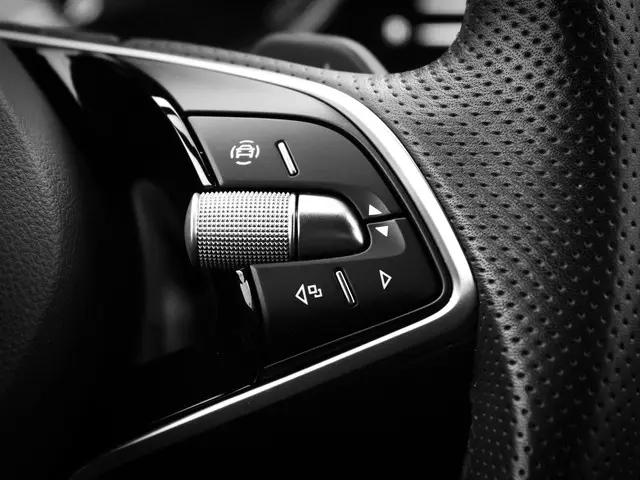 Škoda Karoq 1.5TSI/150PK DSG ACT Sportline 2025 Benzine 17