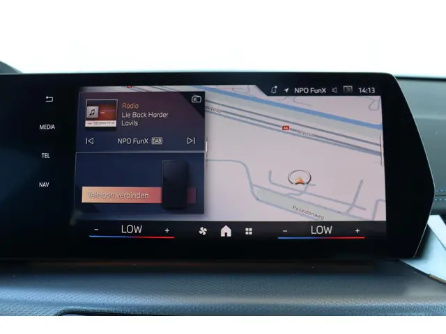BMW iX1 xDrive30 67 kWh 2024 Elektrisch 18