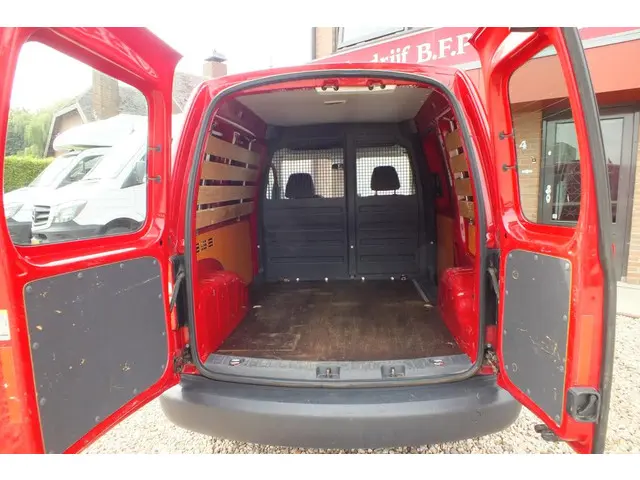 Volkswagen Caddy 1.6 TDI Airco 2015 Diesel 7