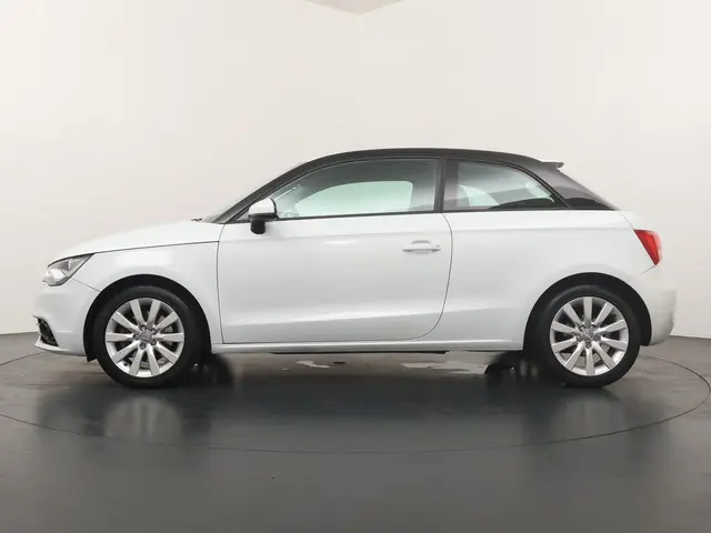 Audi A1 1.4 TFSI Pro Line S 2013 Benzine 2