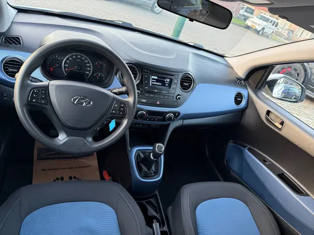 Hyundai i10 1.0i i-Motion Comfort 2015 Benzine 14