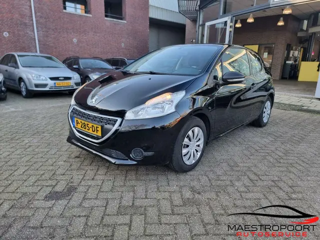 Peugeot 208 1.0 VTi Access 2014 Benzine
