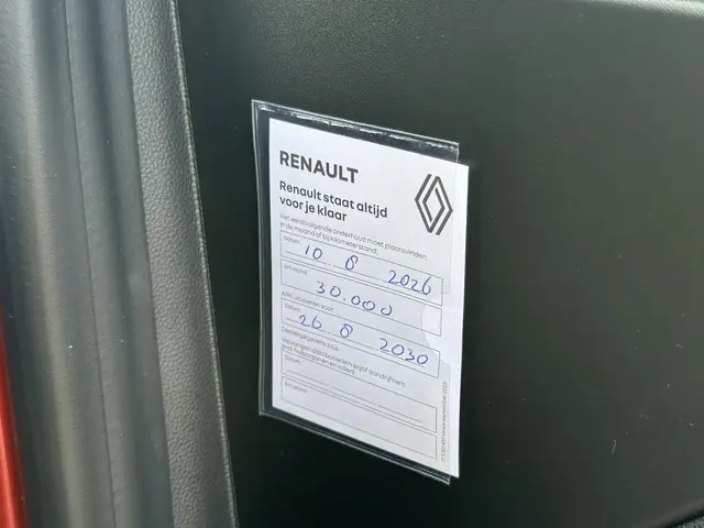 Renault Clio TCe 90 GPF Evolution 2025 Benzine 22