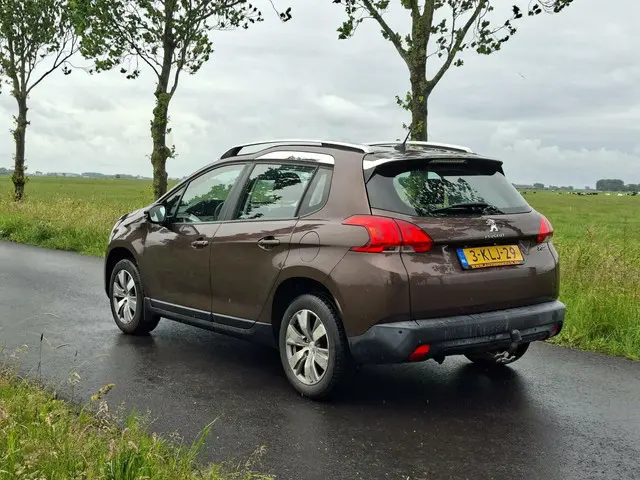 Peugeot 2008 1.2 VTi Active van 1e eigenaar❗ 2013 Benzine 15
