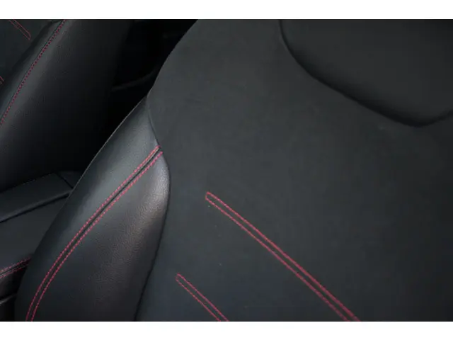 Mercedes-Benz GLA 250 e AMG 2021 Hybride Benzine 57
