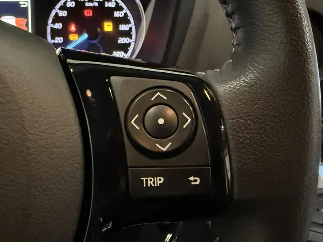 Toyota Yaris 1.5 Hybrid Aspiration 2018 Hybride Benzine 12