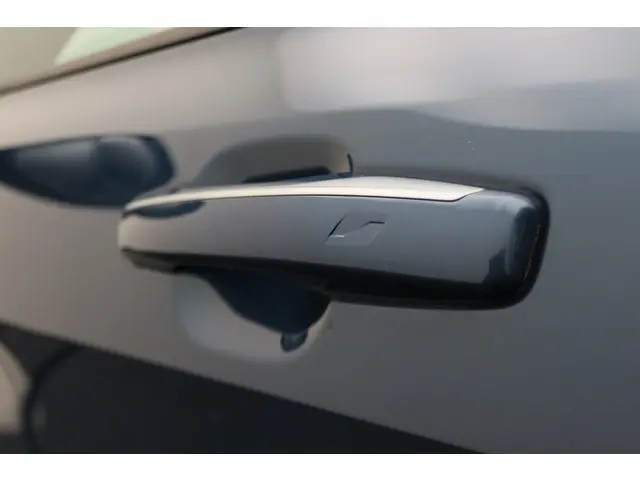 Lynk & Co 01 1.5 2022 Hybride Benzine 30