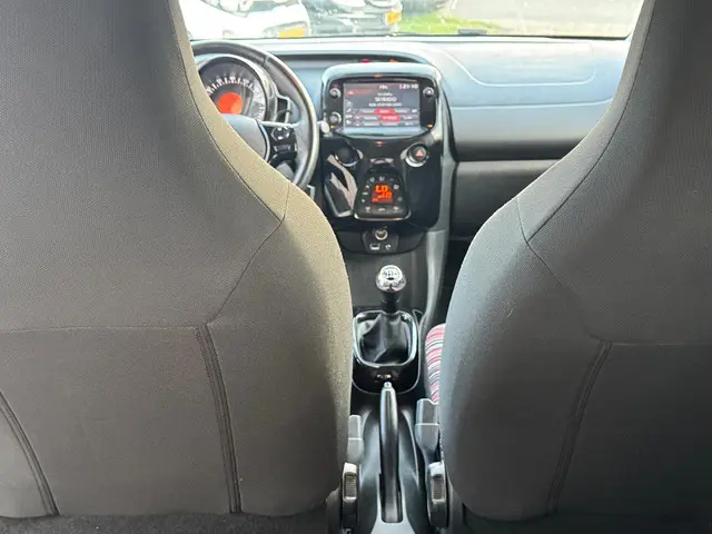 Citroën C1 1.0 VTi Shine Camera+Airco 2020 Benzine 23